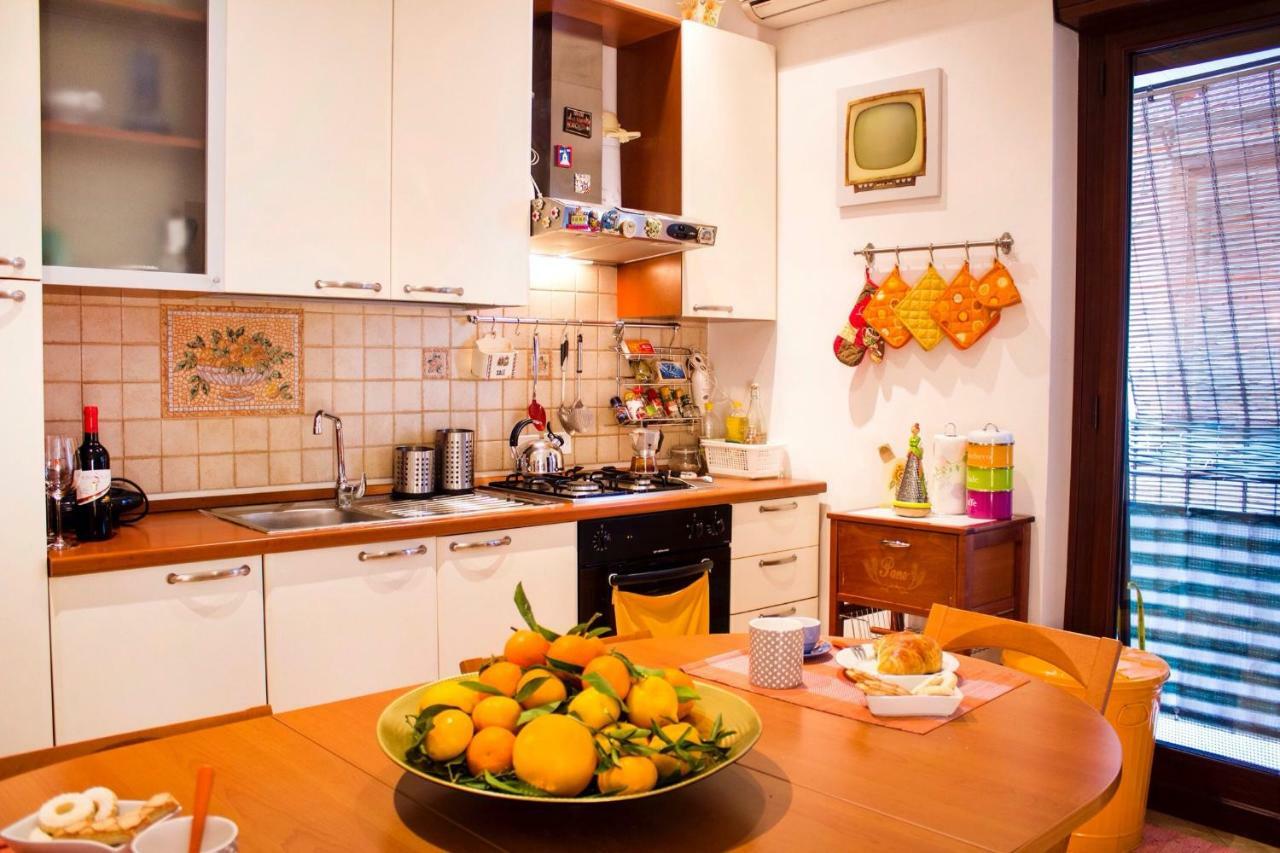 A Casa Di Alice Locazione Turistica Lägenhet Palermo Exteriör bild